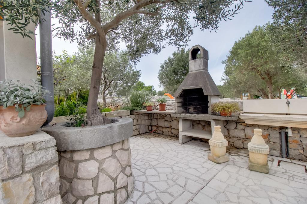 Apartments Franjo Mali Losinj Bilik gambar