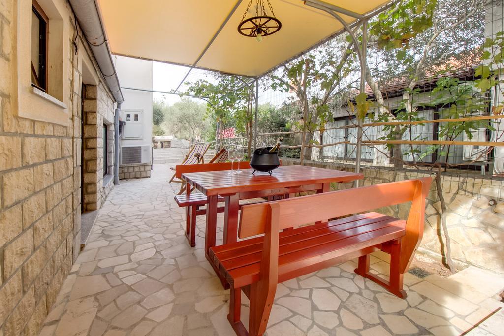 Apartments Franjo Mali Losinj Bilik gambar