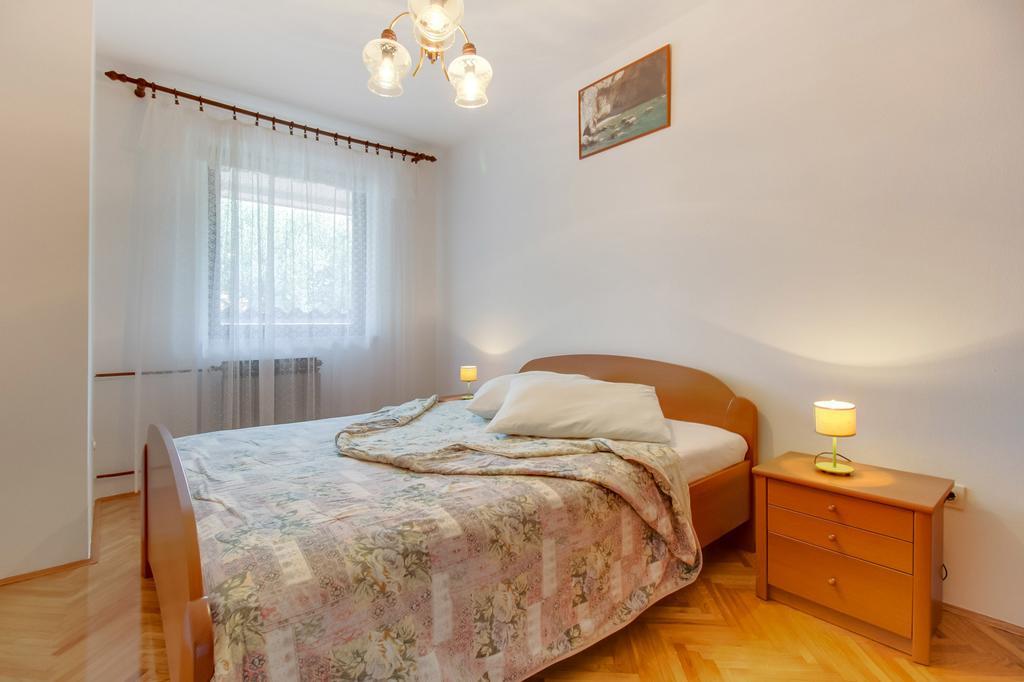 Apartments Franjo Mali Losinj Bilik gambar